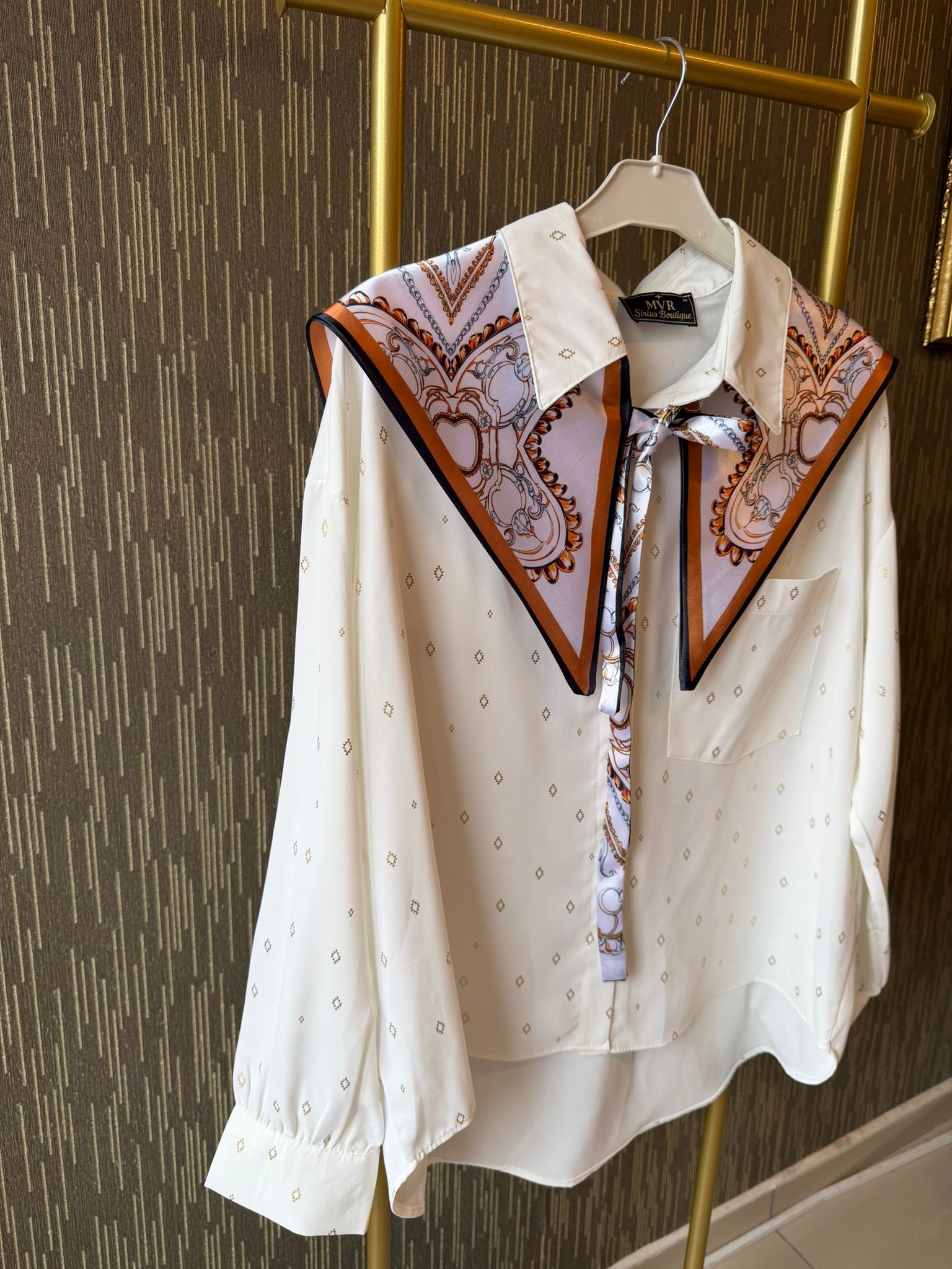 Kadın Desenli Oversize Ekru Gümüş Gömlek