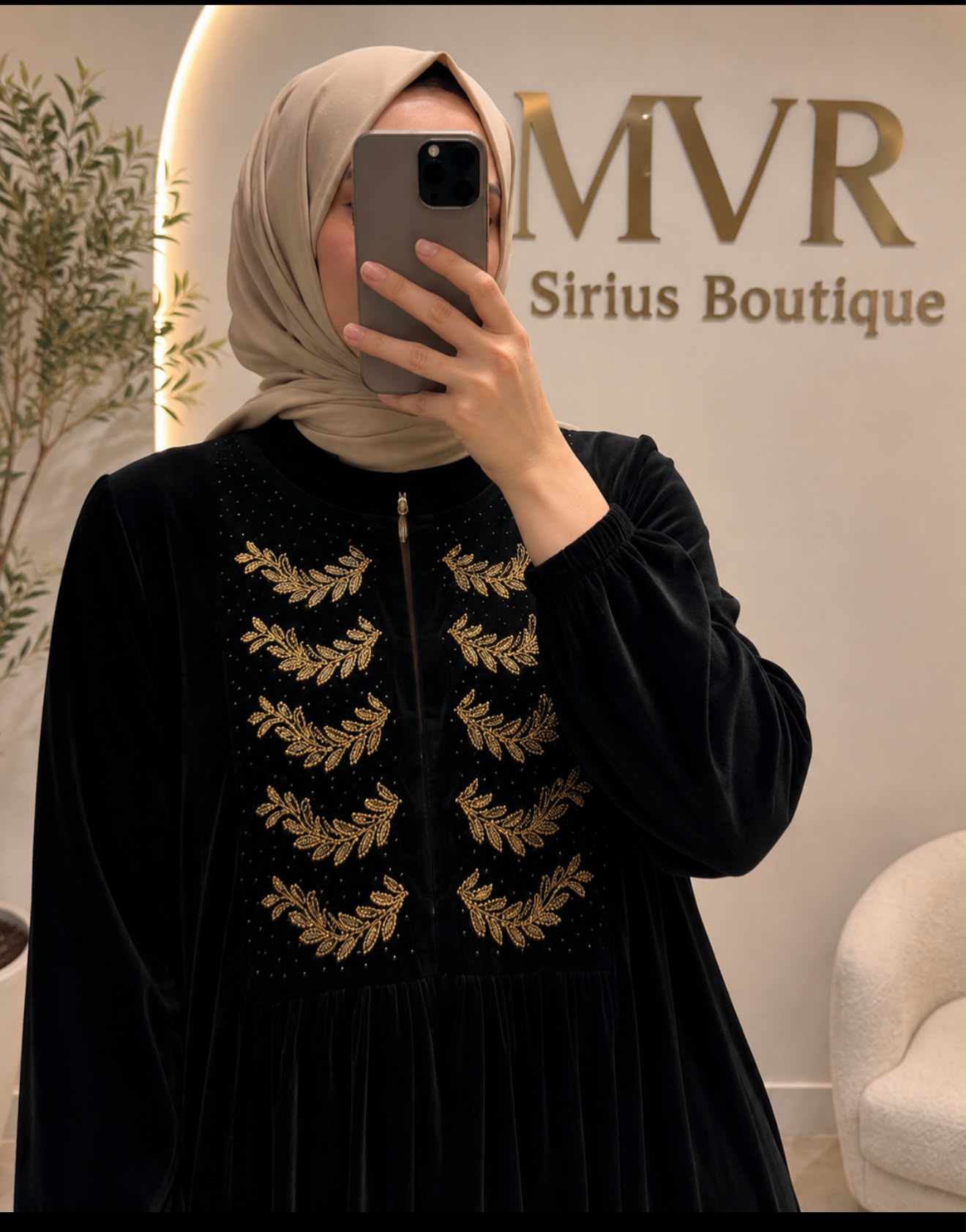 Fermuarlı Sultan Kadife Elbise Siyah